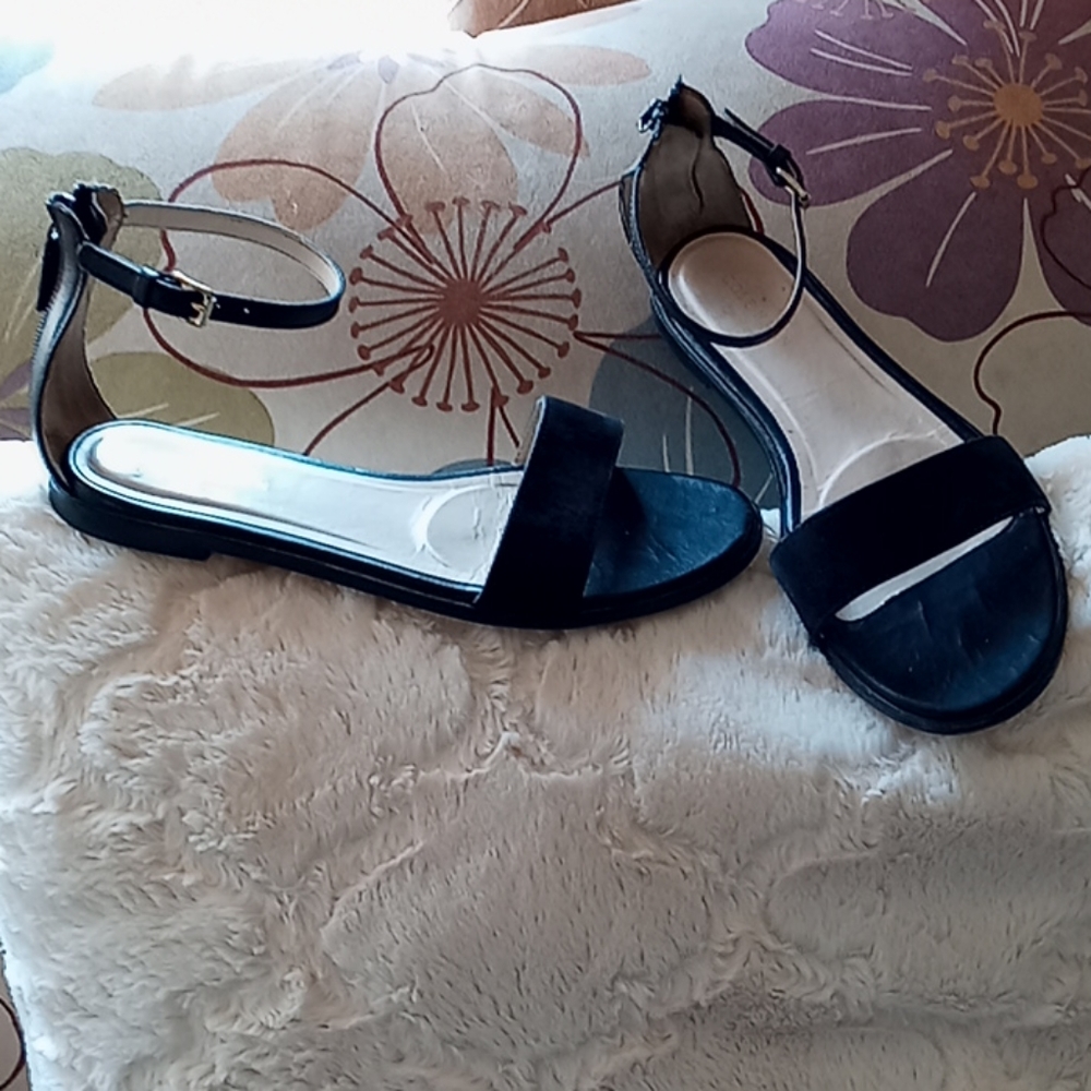 Cole Haan black sandals